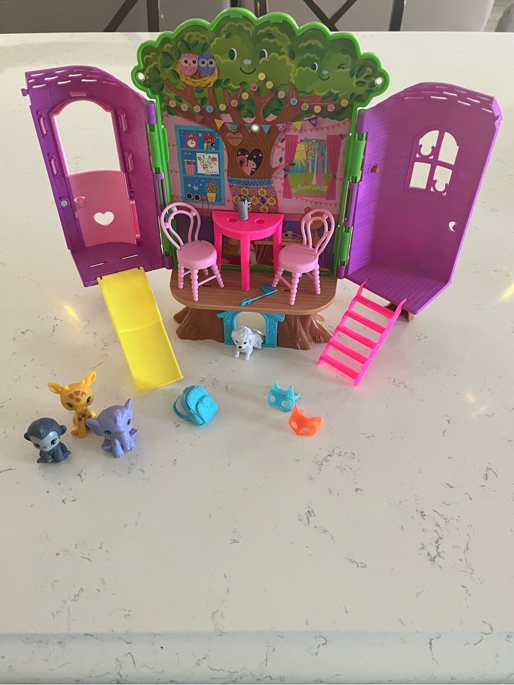 Barbie Chelsea Tree House Play Set and Accessories